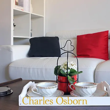 Apartman Le Lavandin 3 *, Parking *