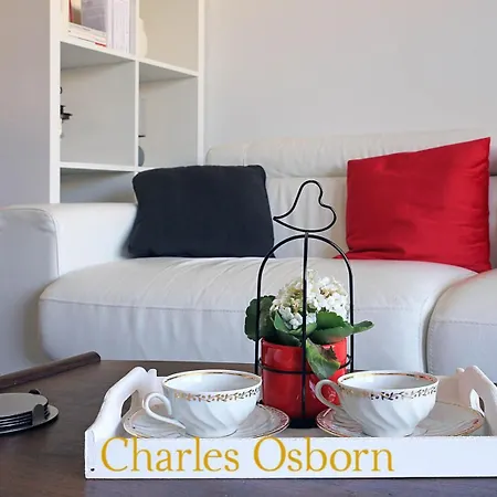 Le Lavandin 3 *, Parking *