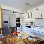 Appartement Le Lavandin 3 *, Parking
