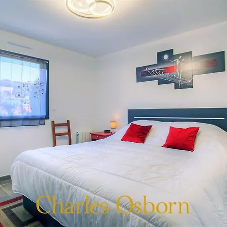 Le Lavandin 3 *, Parking Appartement *